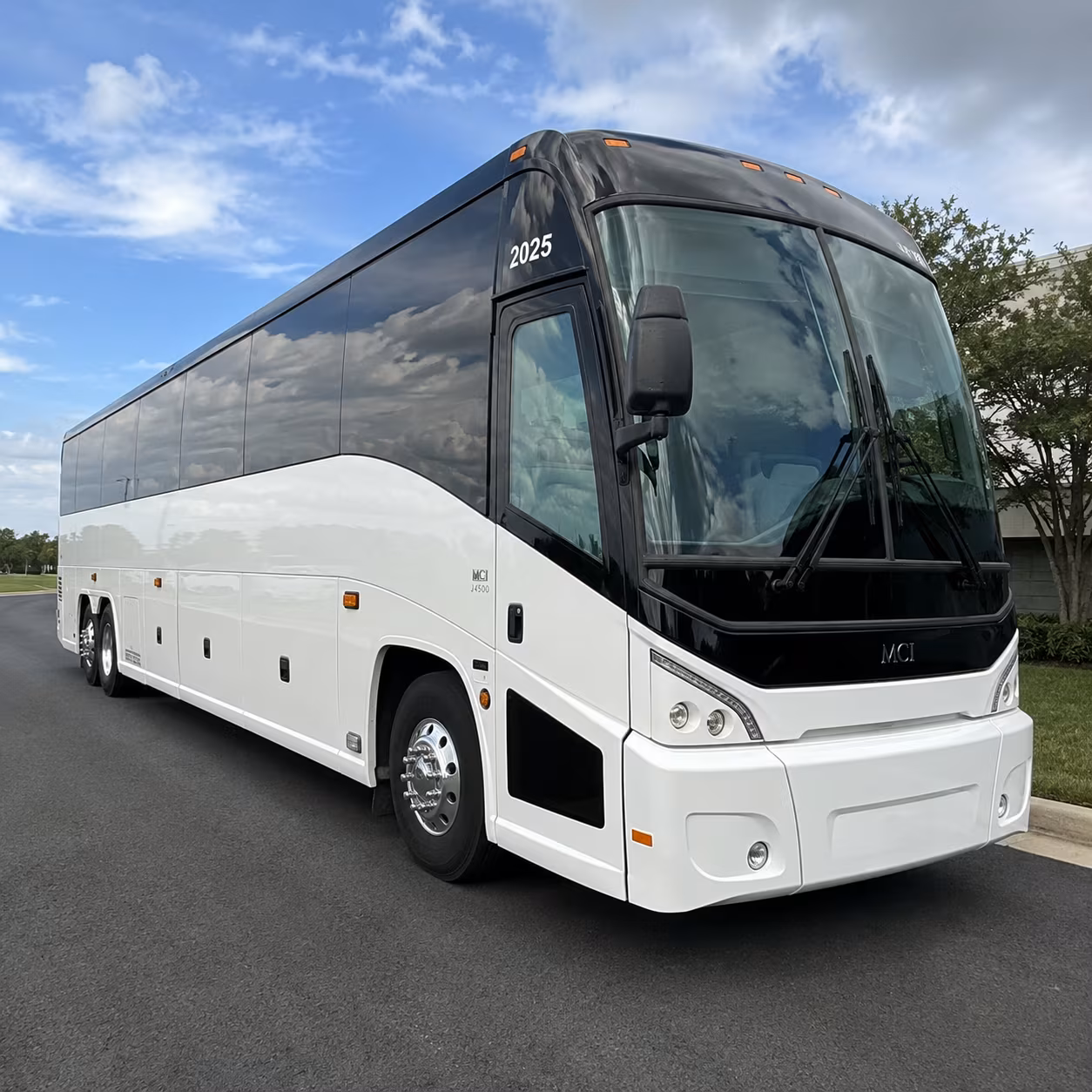 busrentalwarwick com connects you to group transportation for newport folk festival waterfire and rhode island s biggest events