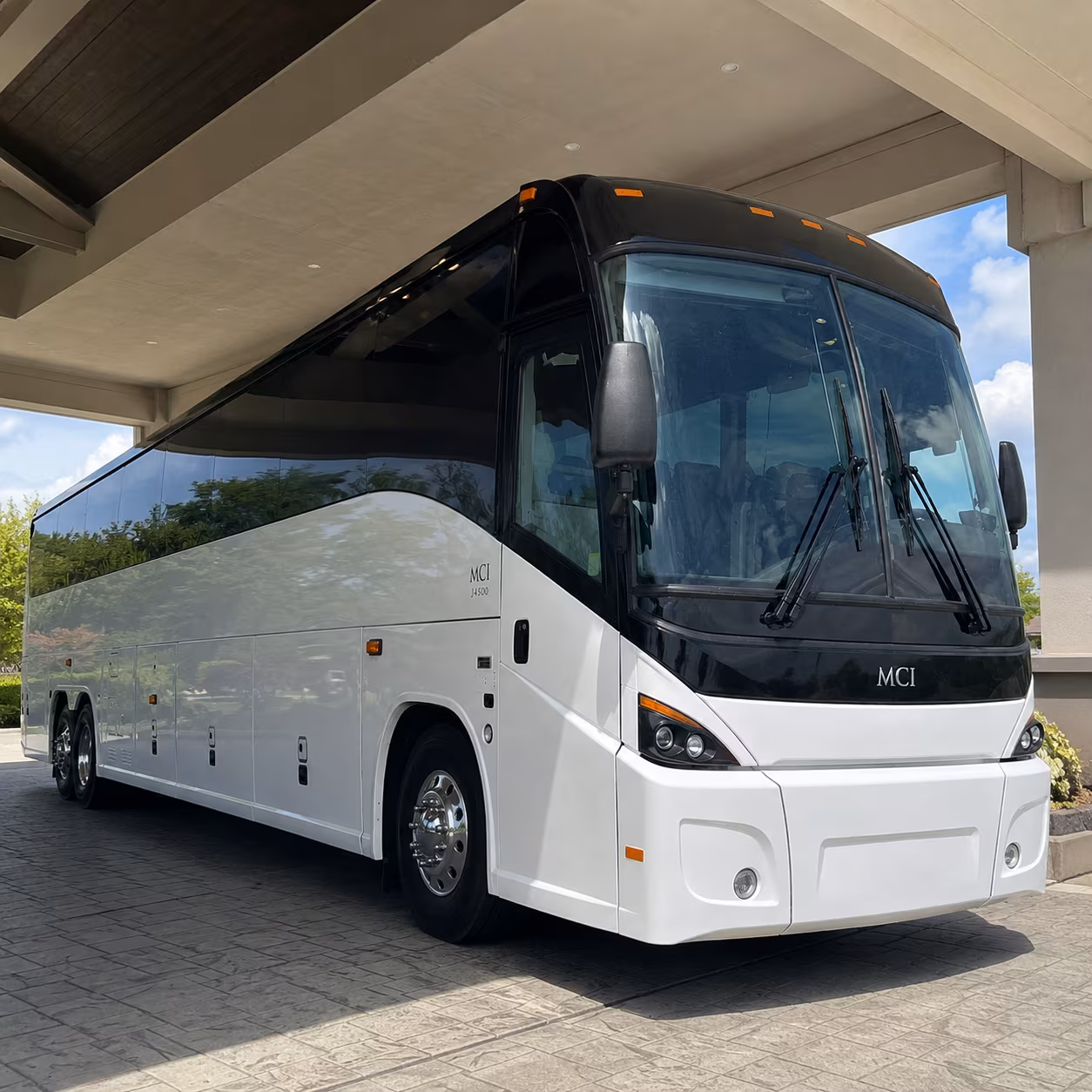 busrentalwarwick com makes it possible to shuttle shift workers to kent hospital and healthcare campuses