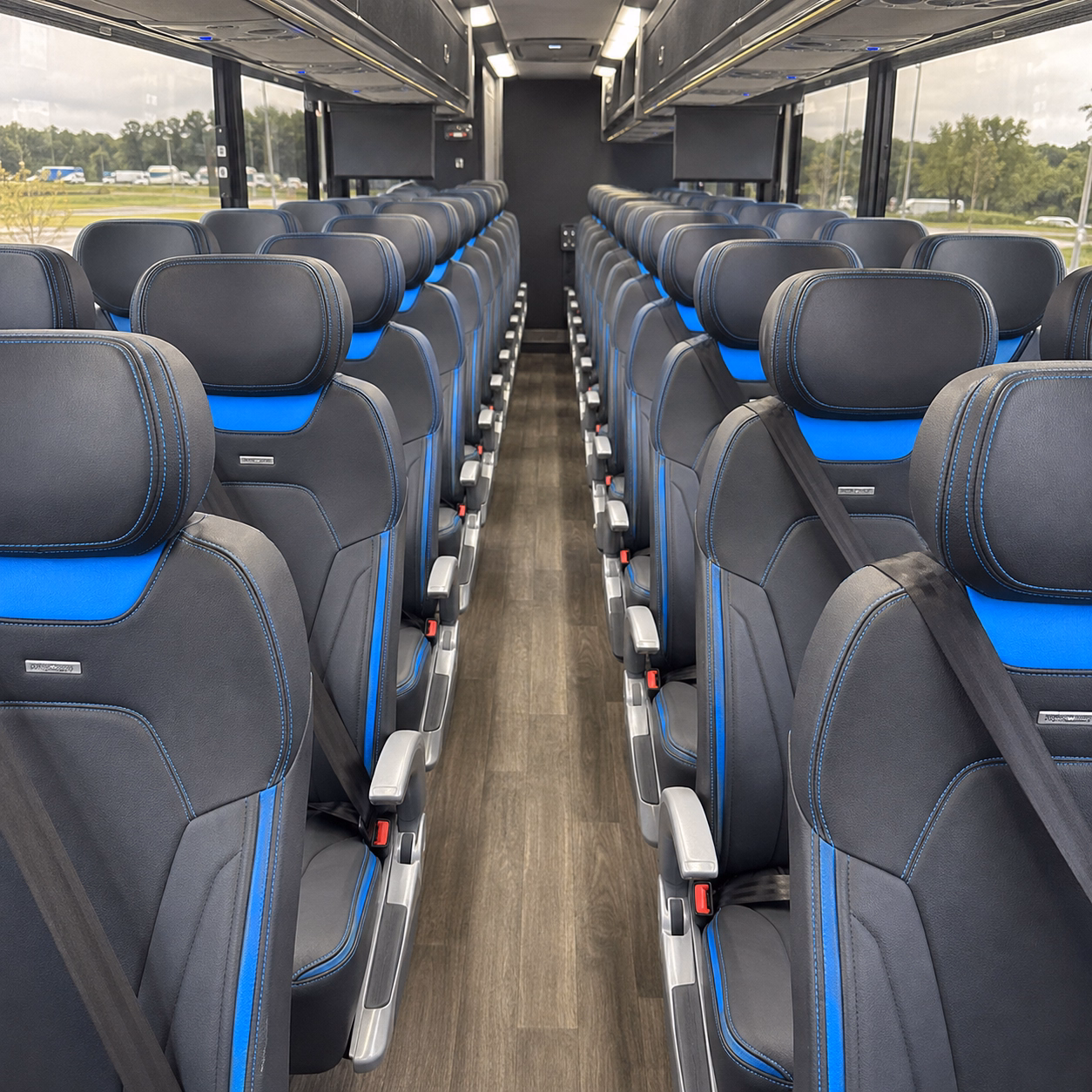 charter buses from warwick to gillette stadium concerts