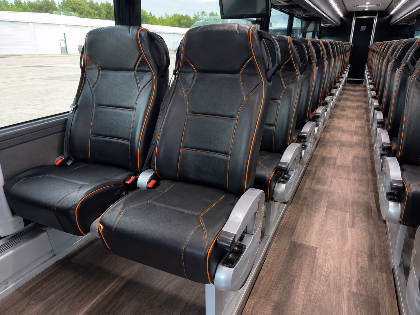 rhode island wine trail buses from warwick to newport vineyards and beyond