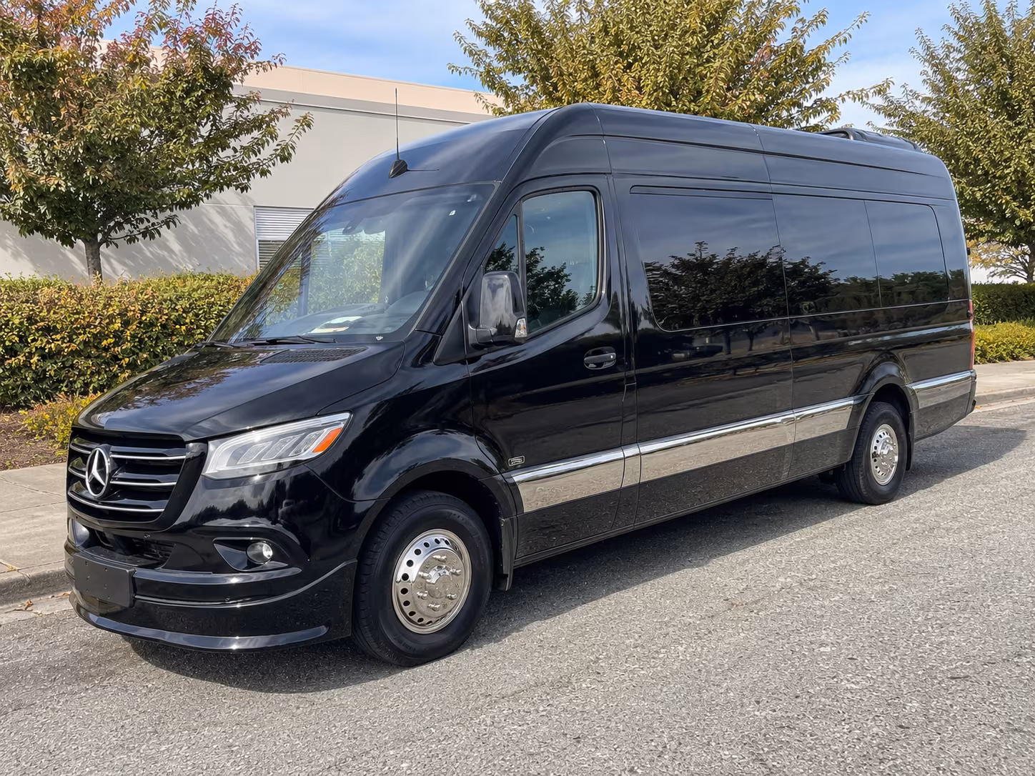 warwick airport transportation onboard seating